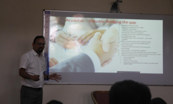 Alumni Mr. Sanjay Kumar Singh discussed his idea on the topic “Bridging the gap between Academic & Industry”, 23rd June 2022.